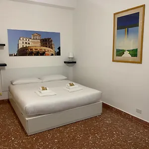 valerie-house-garbatella.it-romehotels.com/